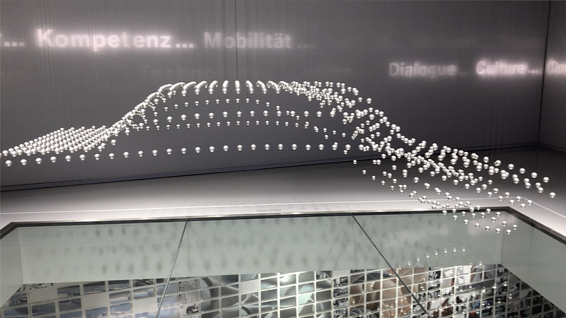 Kinetic Sculpture at the BMW Museum in Munich. This thing is so mesmerizing to watch, and because I’m nice I found you a good video on Youtube [https://www.youtube.com/watch?v=HVhVClFMg6Y](https://www.youtube.com/watch?v=HVhVClFMg6Y)